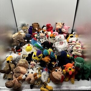 VINTAGE MEANIES Mixed SERIES PLUSH LOT OF 33 60% WITH TAGS